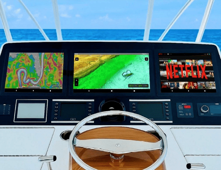 Seatronx ANDROS8 Android marine computer running multiple Android applications on a vessel helm display.