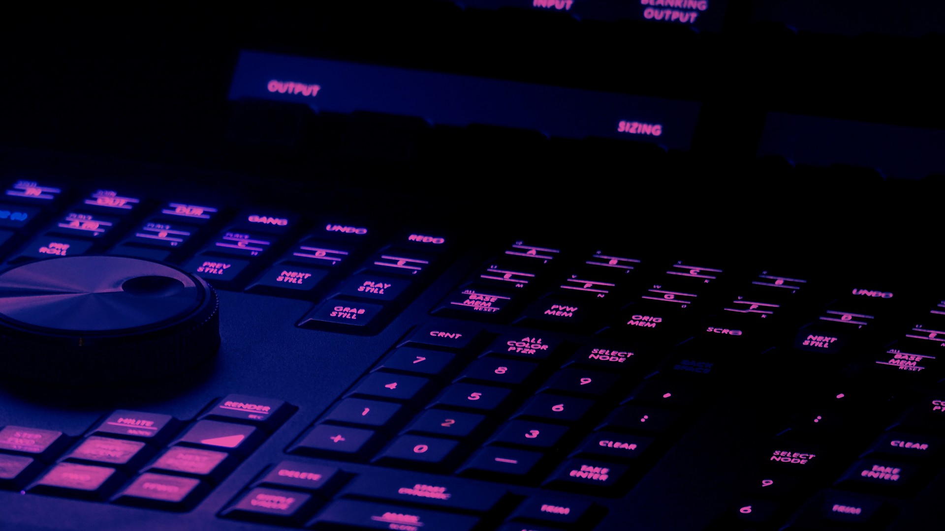 Upgraded: When Does an Industrial Keyboard Need Backlit Keys?