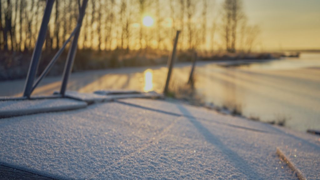 When Does a Marine Display Need a Cold-Weather Rating?